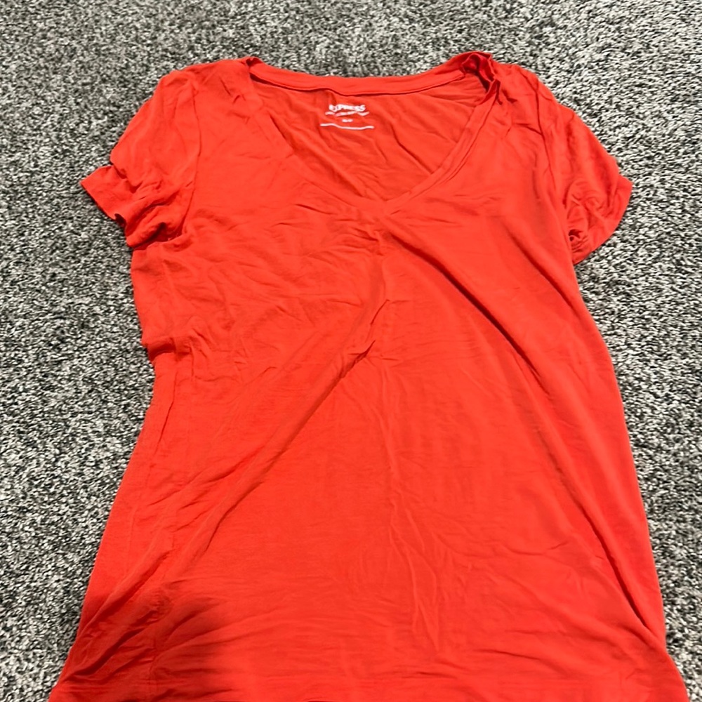Express Tee
